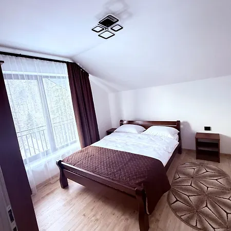 Mavka House Ferienhaus *